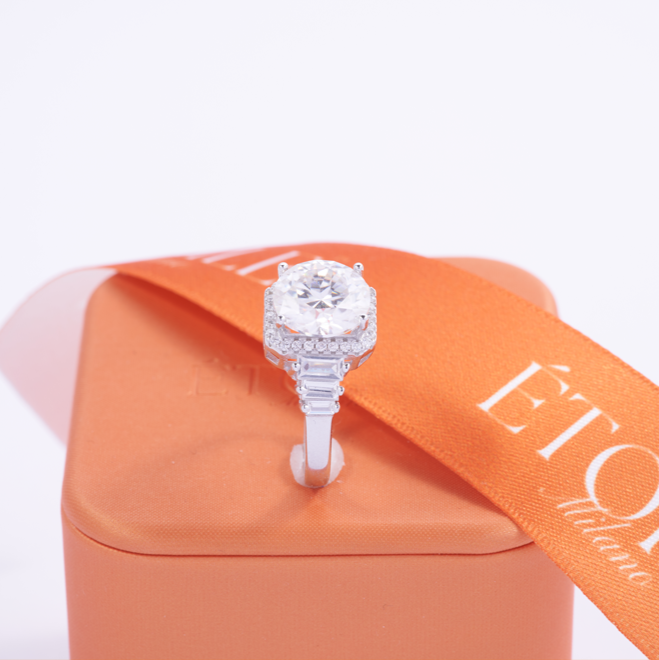 Anel Imperial Etoile™ de 5 Quilates